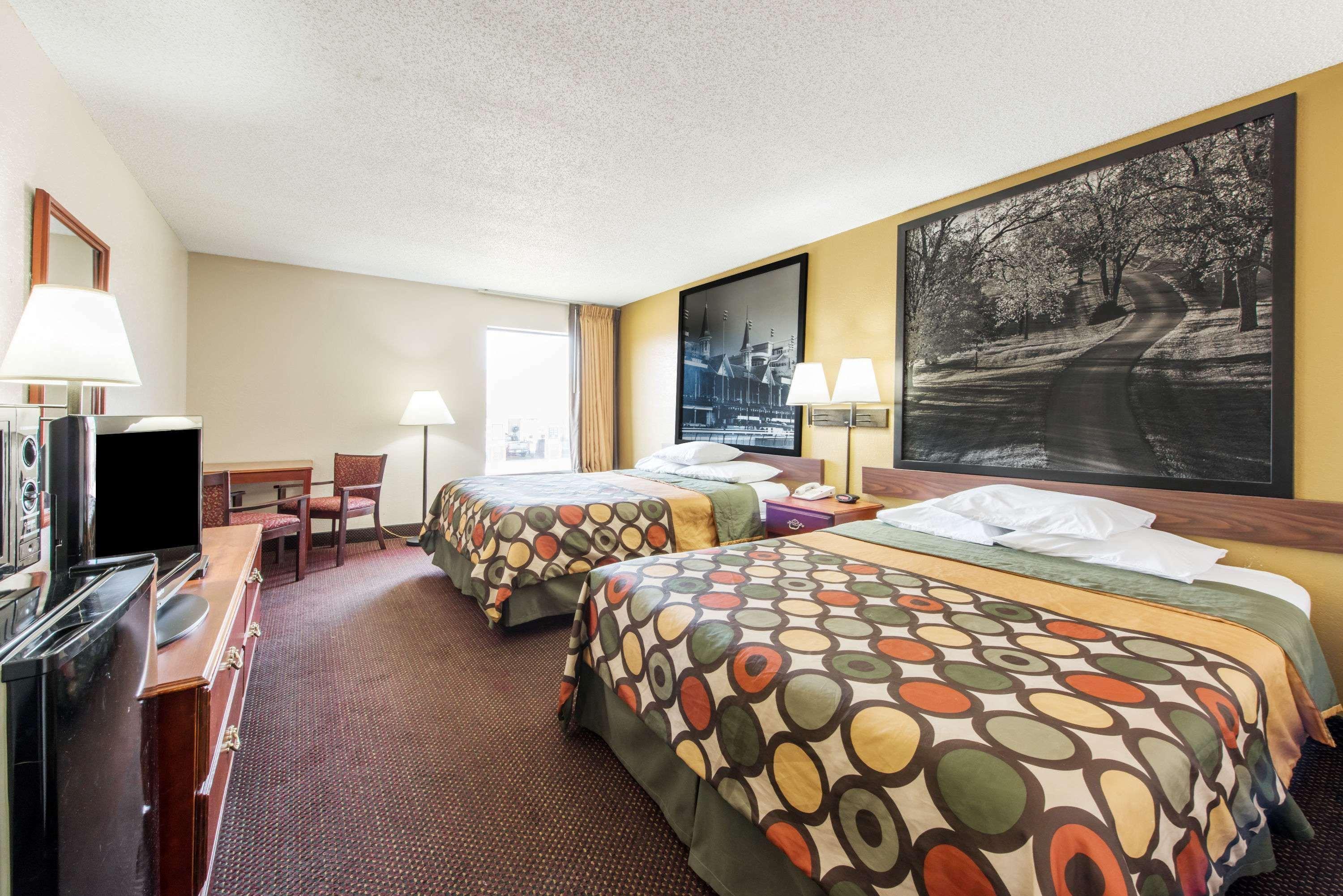 Super 8 By Wyndham Shepherdsville - Louisville South I65 Ngoại thất bức ảnh