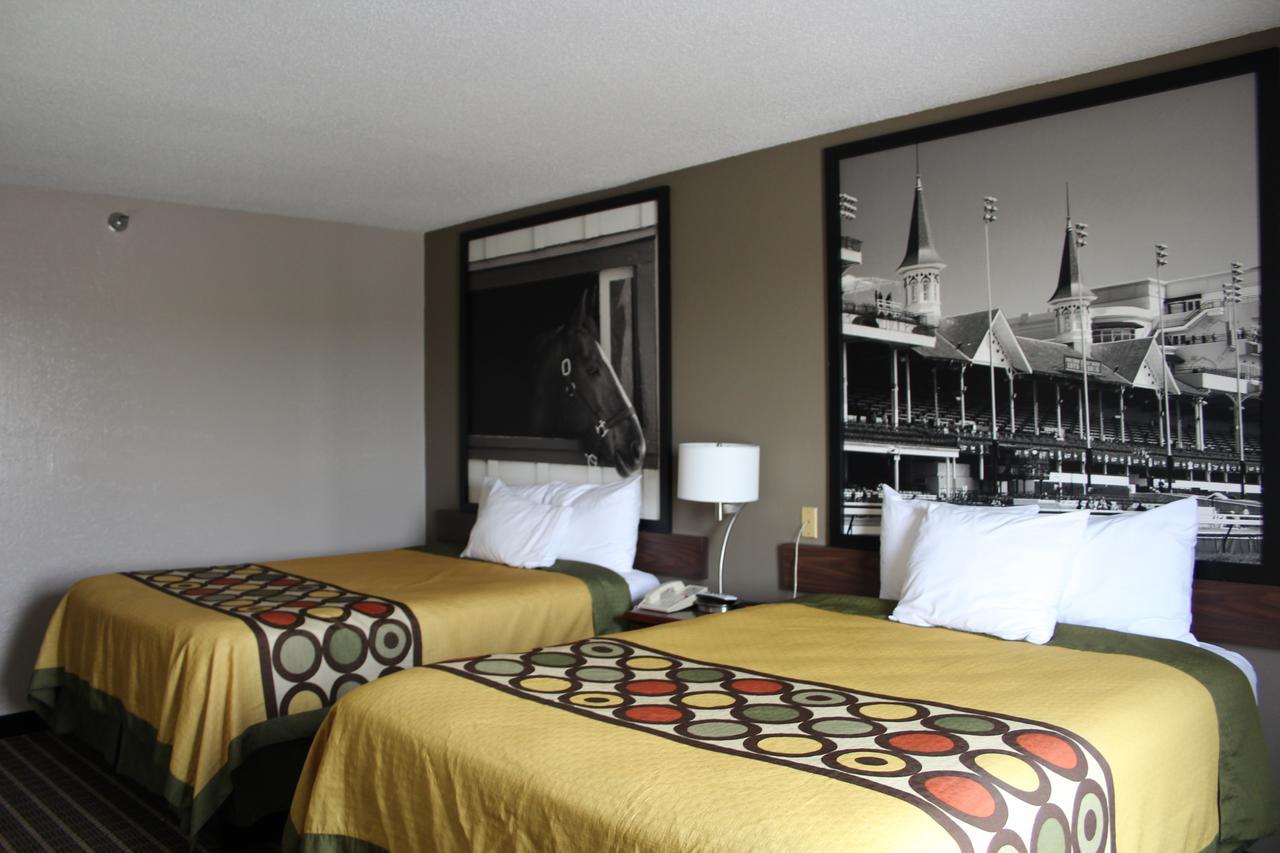 Super 8 By Wyndham Shepherdsville - Louisville South I65 Ngoại thất bức ảnh