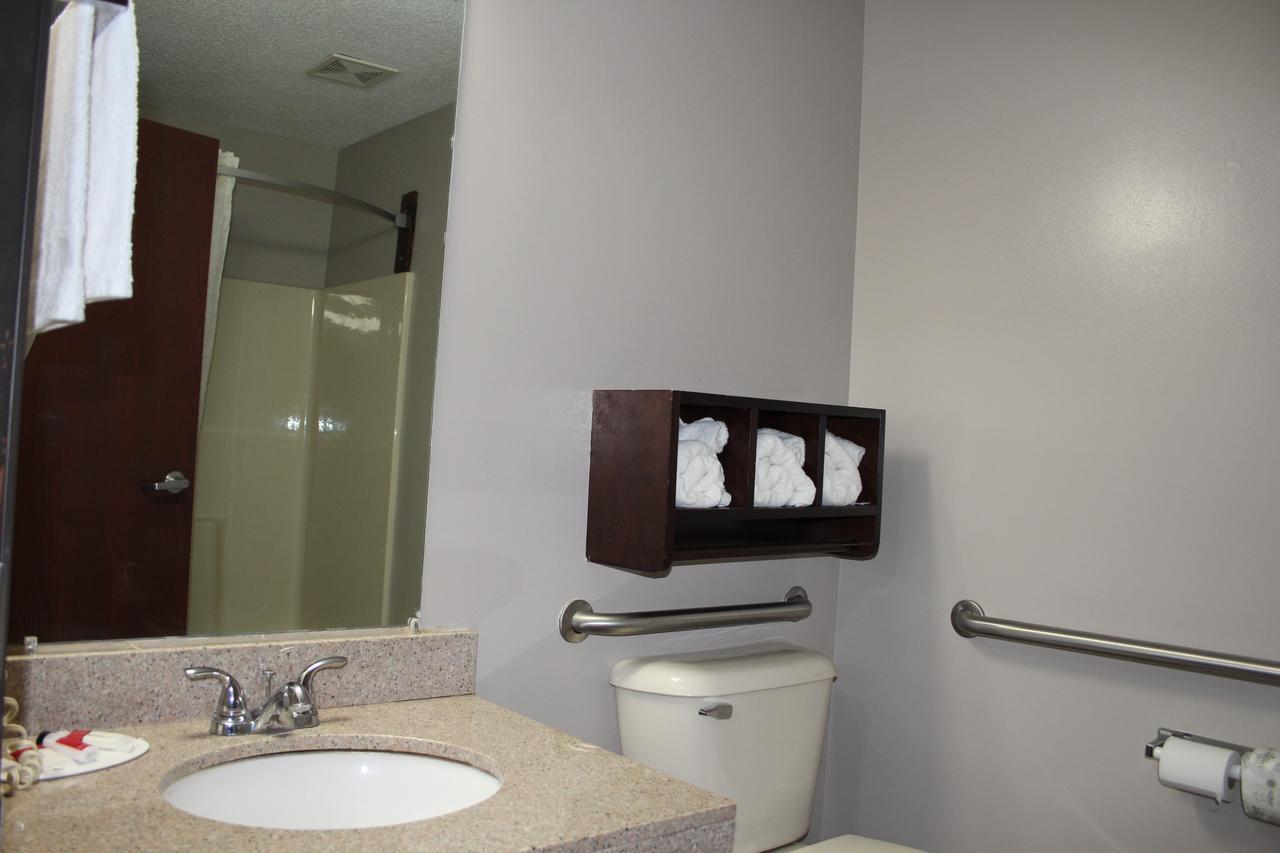 Super 8 By Wyndham Shepherdsville - Louisville South I65 Ngoại thất bức ảnh